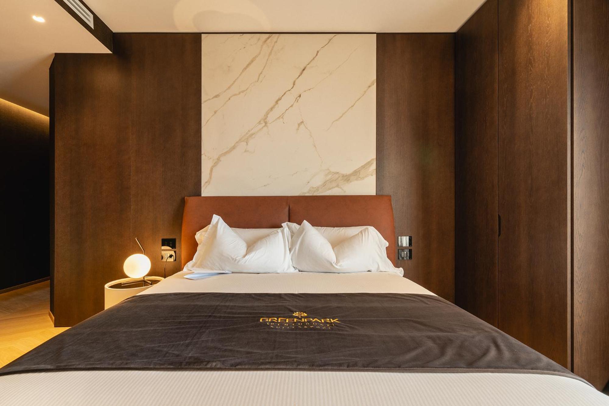 Green Park Penthouse Suite & Pool - Heated Pool - Бари Экстерьер фото