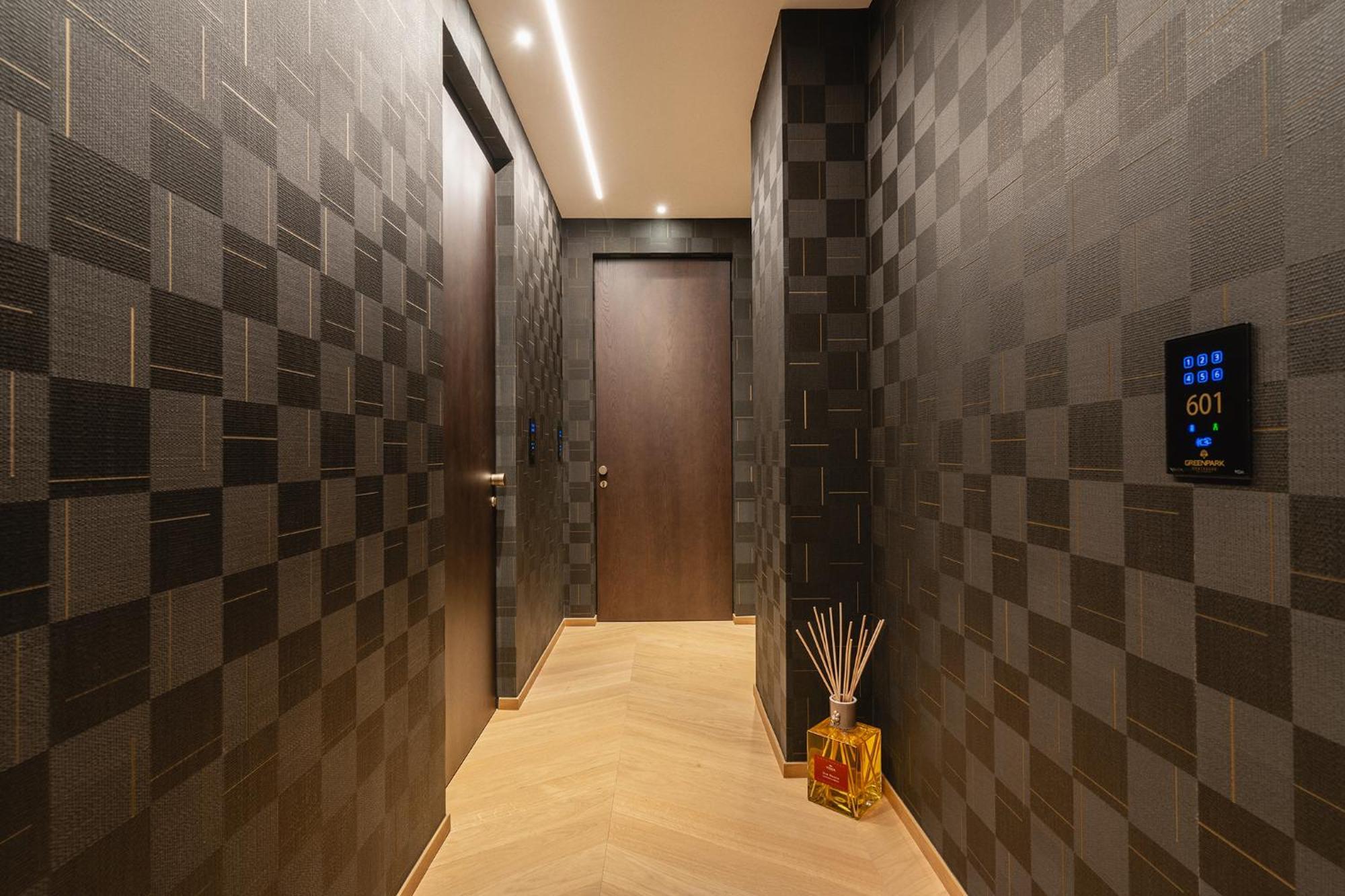 Green Park Penthouse Suite & Pool - Heated Pool - Бари Экстерьер фото